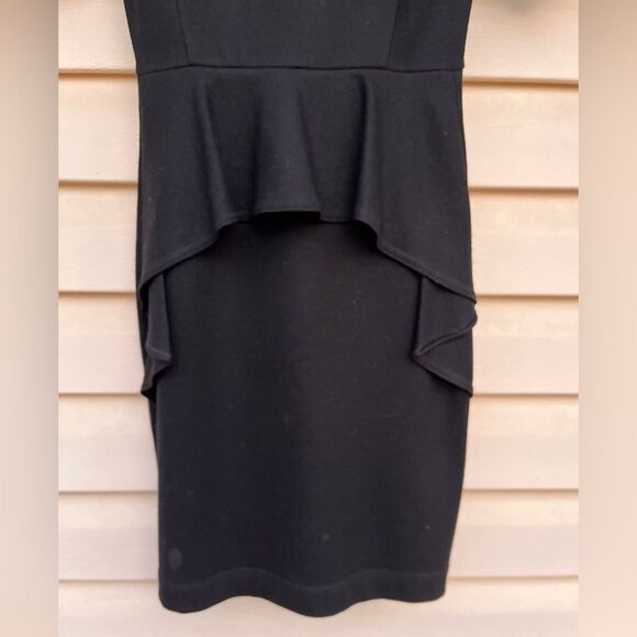 Theory black bodycon midi dress. Short sleeves, front waist valance, zipper, 2 - Picture 3 of 7